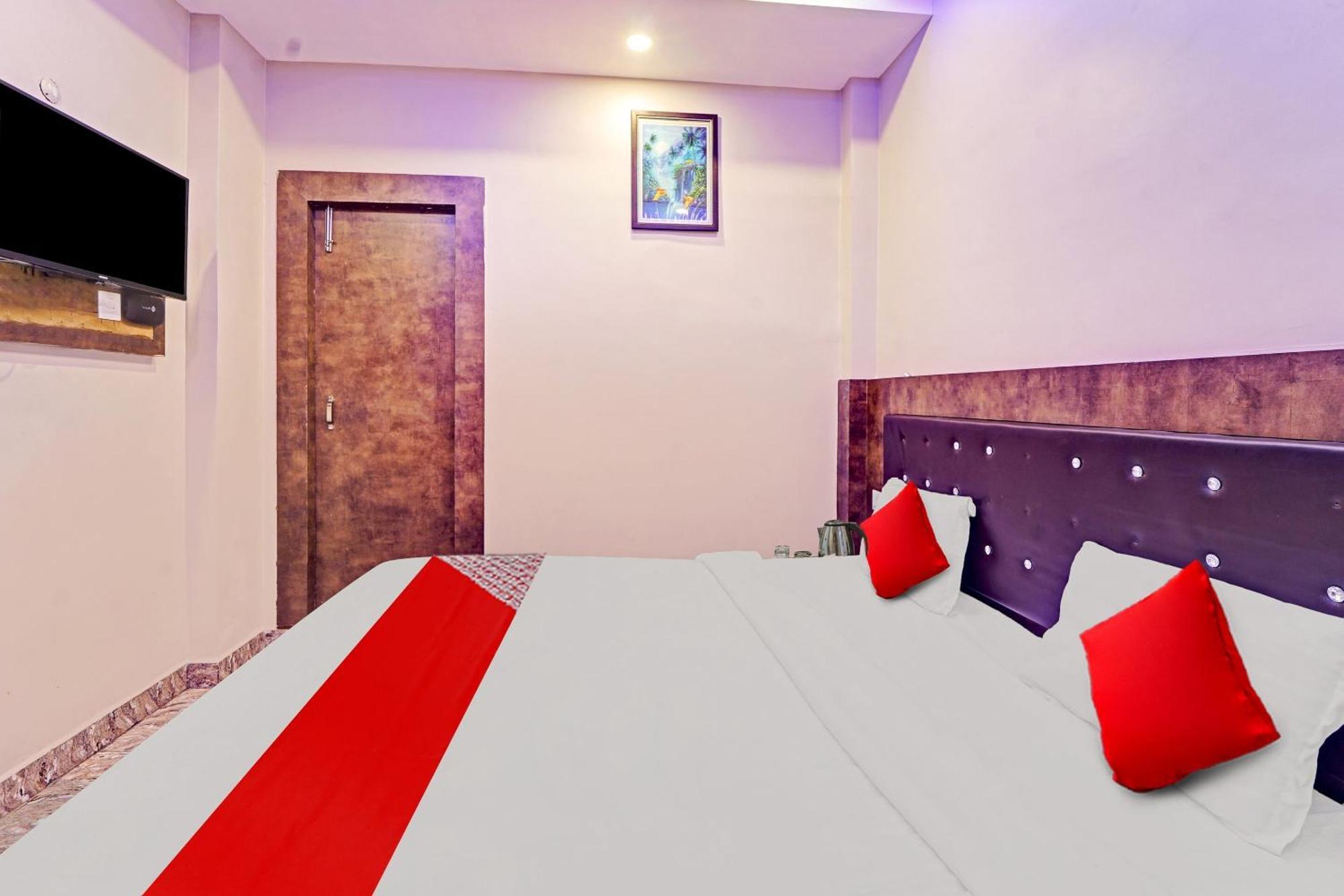 פאטנה Hotel O Saharsh Hotel מראה חיצוני תמונה