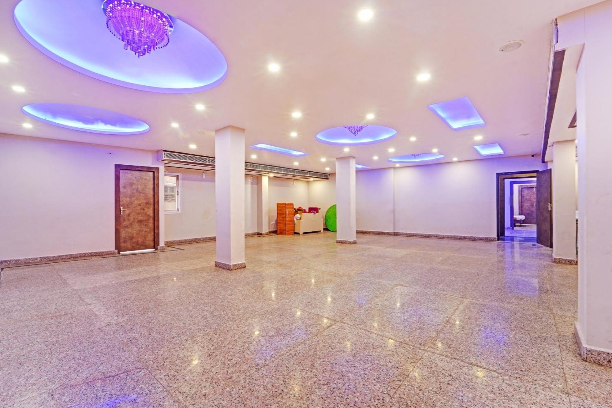 פאטנה Hotel O Saharsh Hotel מראה חיצוני תמונה